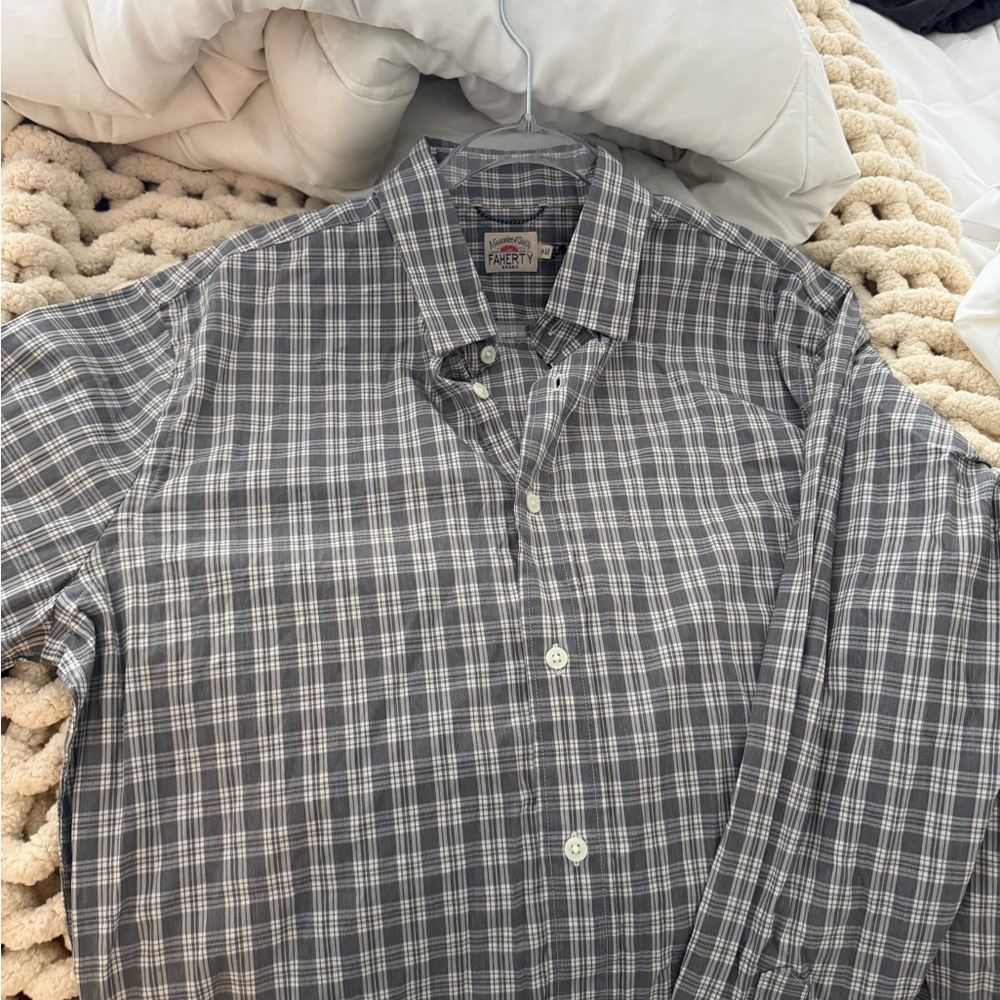 Faherty striped button down. Super soft and stylish. Size medium.